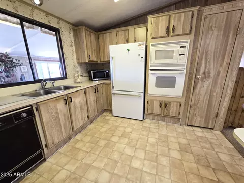11965 E Henderson Rd, Dewey, AZ 86327 photo 22