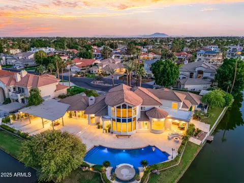 1502 E Treasure Cove Dr, Gilbert, AZ 85234