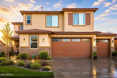 7946 W Encinas Ln, Phoenix, AZ 85043