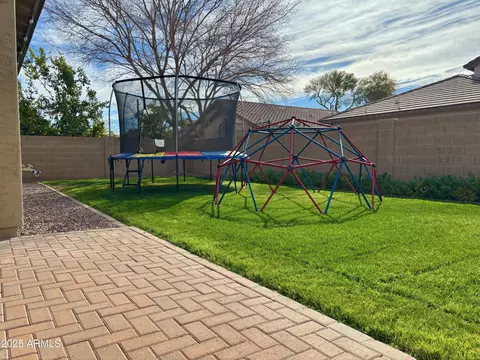 Exterior - 10909 E Sentiero Ave, Mesa, AZ 85212 photo 2 of 3