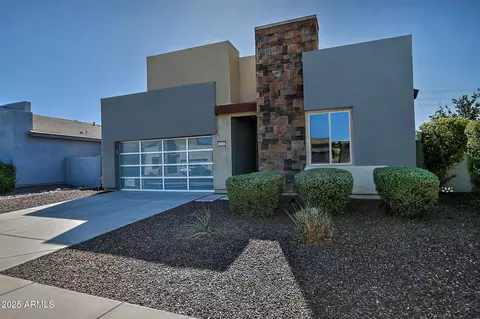3541 E Ravenswood Dr, Gilbert, AZ 85298