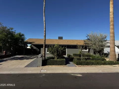 128 W Winston Dr, Phoenix, AZ 85041