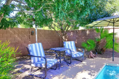 Exterior - 2590 E Penedes Dr, Gilbert, AZ 85298 photo 10 of 15