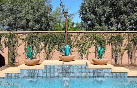 Exterior - 2590 E Penedes Dr, Gilbert, AZ 85298 photo 11 of 15