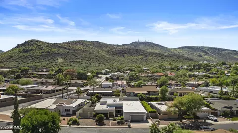 View/Area - 207 W Pershing Ave, Phoenix, AZ 85029 photo 3 of 5