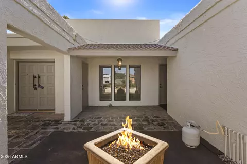 Exterior - 207 W Pershing Ave, Phoenix, AZ 85029 photo 3 of 8