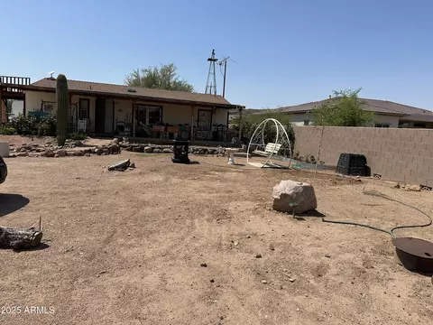 3805 W Dynamite Blvd, Phoenix, AZ 85083