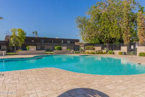 Exterior - 1623 E Baker Dr, Tempe, AZ 85282 photo 7 of 8