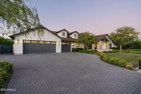 Exterior - 5414 E Lafayette Blvd, Phoenix, AZ 85018 photo 7 of 19