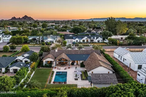 View/Area - 5414 E Lafayette Blvd, Phoenix, AZ 85018 photo 1 of 4