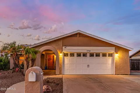 5748 W Angela Dr, Glendale, AZ 85308