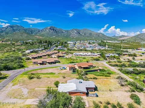 17 Nighthawk Ave, Bisbee, AZ 85603
