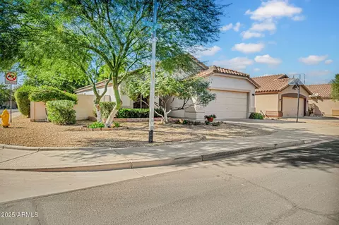 16704 N 70th Dr, Peoria, AZ 85382