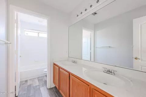 Bath - 4432 E Anderson Dr, Phoenix, AZ 85032 photo 5 of 5
