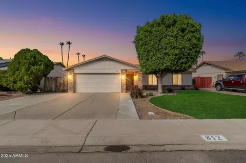 812 W Rosal Pl, Chandler, AZ 85225