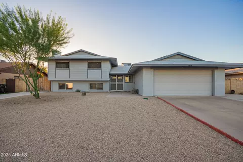 5616 N 42nd Ln, Phoenix, AZ 85019