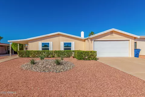9422 E Sun Lakes Blvd S, Sun Lakes, AZ 85248