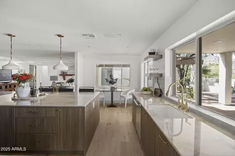 Kitchen - 4646 E Shadow Rock Rd, Phoenix, AZ 85028 photo 2 of 7