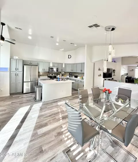 13737 W Berridge Ln, Litchfield Park, AZ 85340