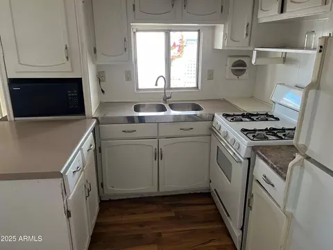 11100 E Apache Trl #30, Apache Junction, AZ 85120 photo 11