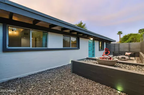 Exterior - 5809 N 10th Pl, Phoenix, AZ 85014 photo 17 of 33