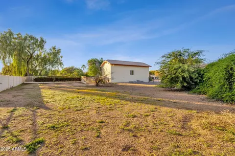 Exterior - 1911 E Bruce Ave, Gilbert, AZ 85234 photo 36 of 42