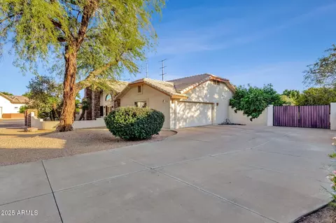 Exterior - 1911 E Bruce Ave, Gilbert, AZ 85234 photo 17 of 42