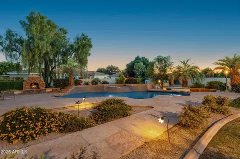 Exterior - 1911 E Bruce Ave, Gilbert, AZ 85234 photo 8 of 42
