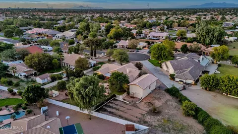 View/Area - 1911 E Bruce Ave, Gilbert, AZ 85234 photo 4 of 6