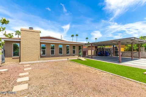 2922 E Kings Ave, Phoenix, AZ 85032