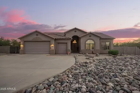 105 E Tanya Rd, Phoenix, AZ 85086