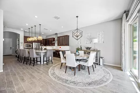 Dining - 1925 E Geronimo St, Chandler, AZ 85225 photo 1 of 2