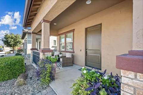 Exterior - 1925 E Geronimo St, Chandler, AZ 85225 photo 4 of 7