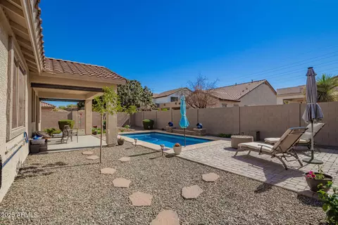 Exterior - 941 E Drexel Dr, Gilbert, AZ 85297 photo 3 of 3