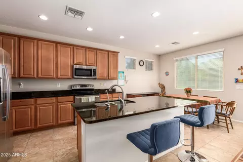Kitchen - 941 E Drexel Dr, Gilbert, AZ 85297 photo 1 of 2