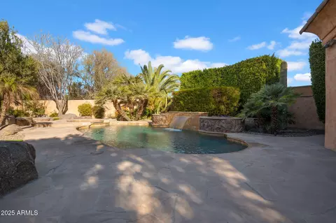 Exterior - 2333 S Eileen Pl, Chandler, AZ 85286 photo 7 of 14