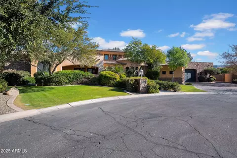 Exterior - 2333 S Eileen Pl, Chandler, AZ 85286 photo 2 of 14