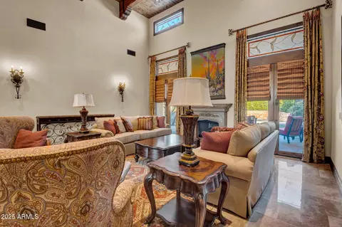 Living - 2333 S Eileen Pl, Chandler, AZ 85286 photo 1 of 5
