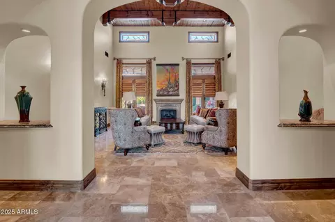 Entry Way - 2333 S Eileen Pl, Chandler, AZ 85286 photo 3 of 3