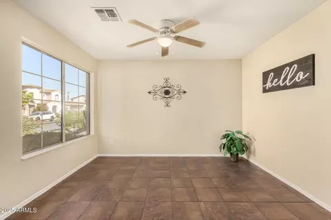 Living - 1547 W Apollo Rd, Phoenix, AZ 85041 photo 4 of 5