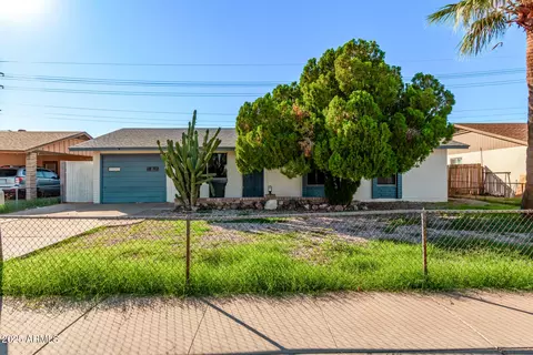 4402 N 90th Dr, Phoenix, AZ 85037
