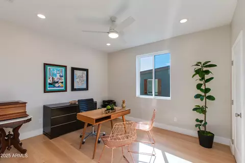 Other - 6820 N 14th St, Phoenix, AZ 85014 photo 3 of 7