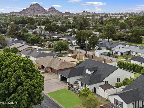 View/Area - 4617 E Cambridge Ave, Phoenix, AZ 85008 photo 2 of 4