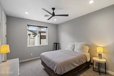 Bedroom - 4617 E Cambridge Ave, Phoenix, AZ 85008 photo 4 of 5