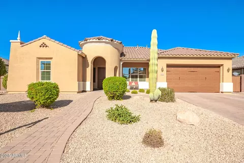 Exterior - 3920 Ellis St, Mesa, AZ 85205 photo 3 of 13