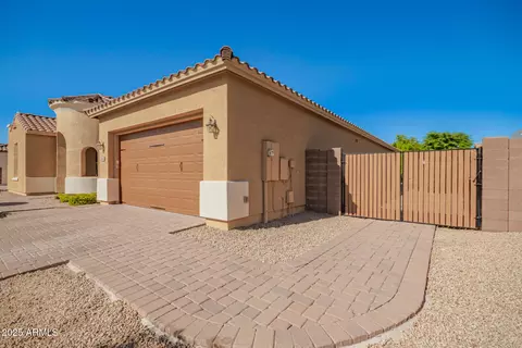 Exterior - 3920 Ellis St, Mesa, AZ 85205 photo 1 of 13