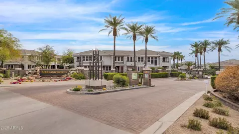 15221 N Clubgate Dr #2041, Scottsdale, AZ 85254