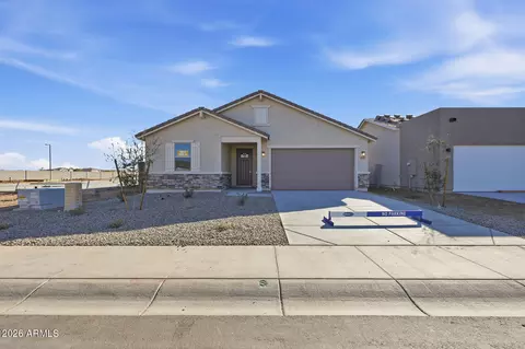 643 W Riparian Dr, San Tan Valley, AZ 85140