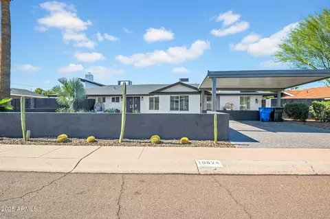 10624 N 38th St, Phoenix, AZ 85028