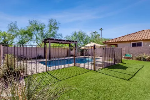 Exterior - 2947 E Saltsage Dr, Phoenix, AZ 85048 photo 7 of 11